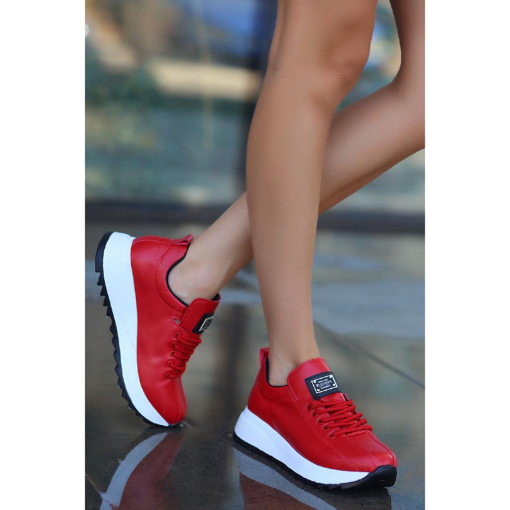 Кроссовки Parla Белые