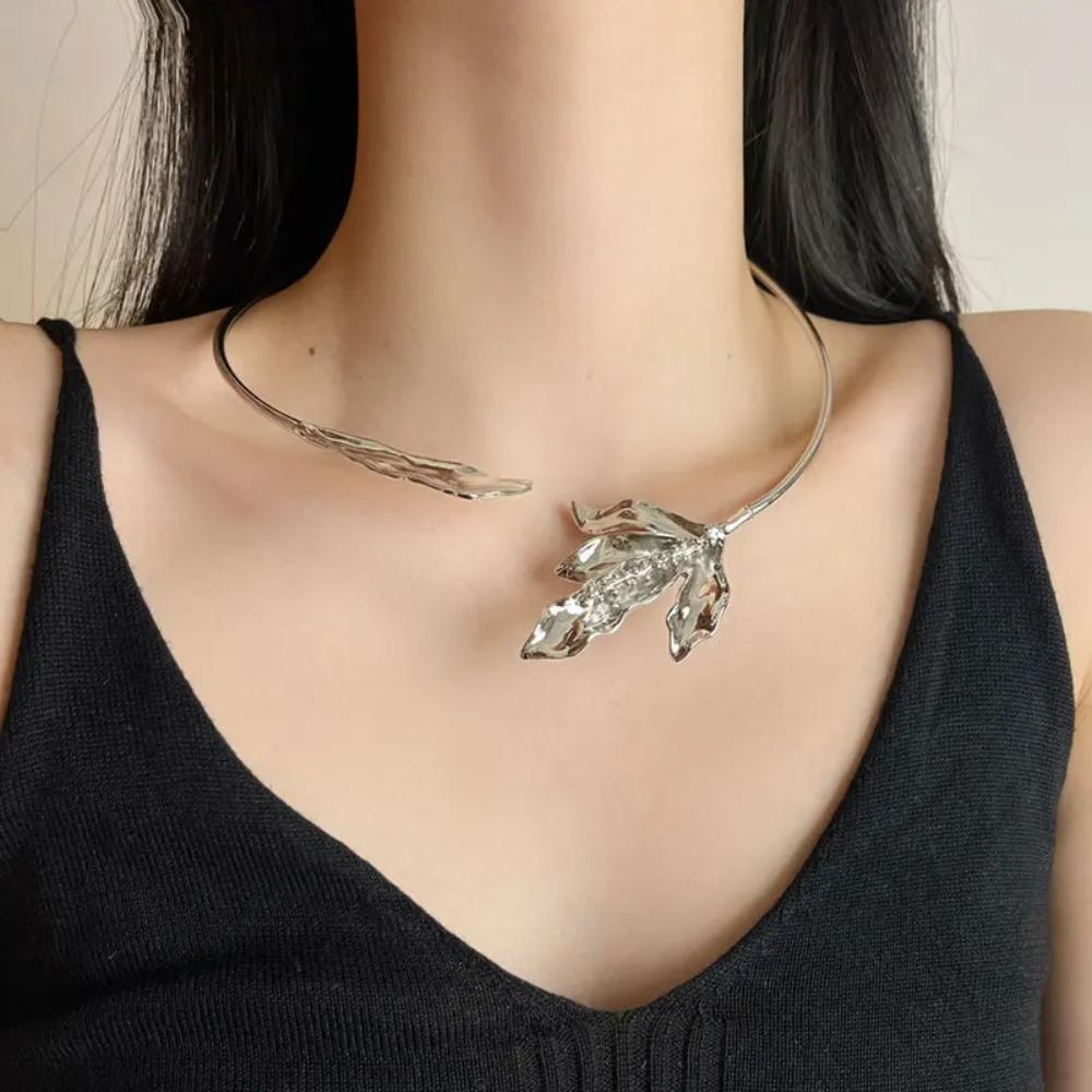3D ожерелье с открытым воротником, золотое и серебряное преувеличенное колье, винтажное колье-чокер в виде кленового листа, подарок