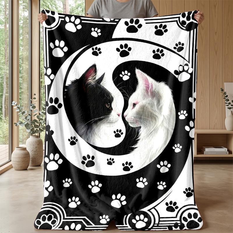 Winter Girl with Kitten Theme blanket Lightweight Warm Flannel Blanket Decorative Throw Blanket for Home Decoration