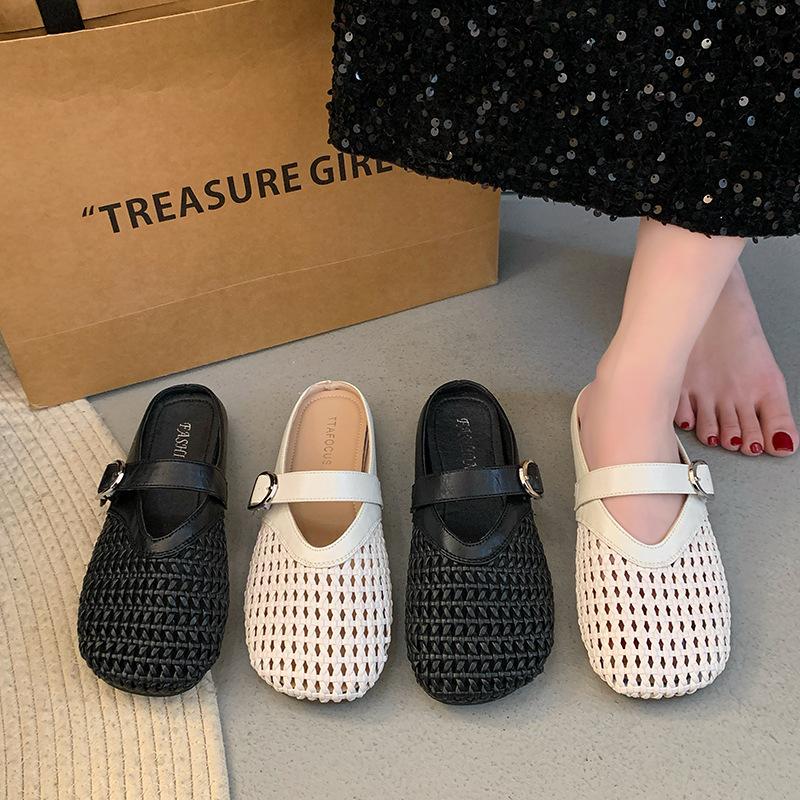 Полые тапочки с плоским дном, с открытой пяткой, женские летние, 2025 новинка, супер-огонь, универсальные, ленивые сандалии на одном ремешке