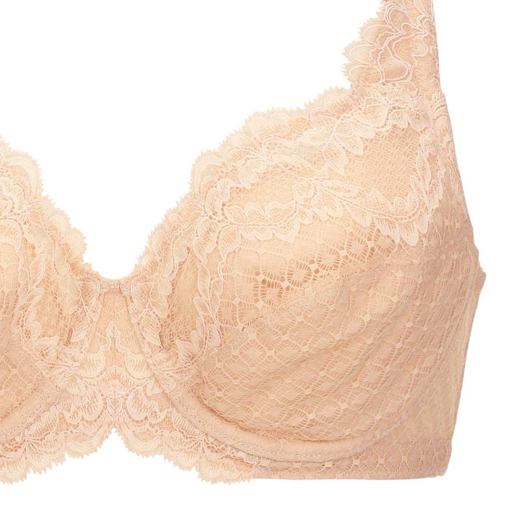 Triumph Body Concierge 517 Бюстгальтер с полной чашкой M001 Размер D95, (бежевый),