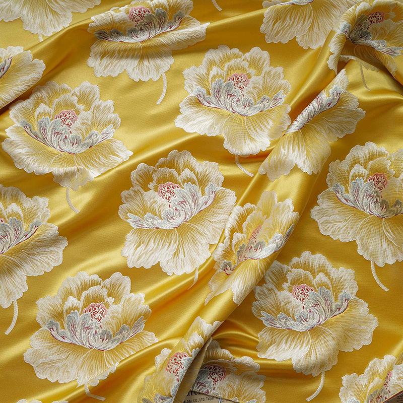 Отличительная винтажная пионовидная атмосфера Тан Чонсам Атласный жаккардовый стиль Текстура Ханьфу Атласный жилет Цвет плеча Тканые ткани