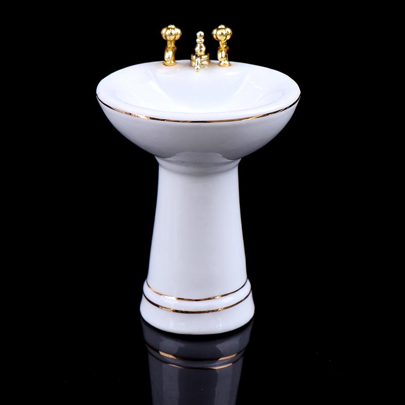 5Pcs 1:12 Dollhouse Miniature Porcelain Bathroom Set Toilet Basin Bathtub Mirror
