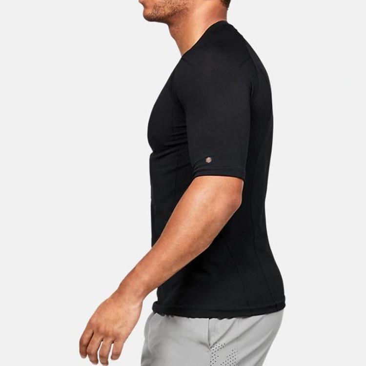 Under Armour Бесшовная эластичная однотонная футболка с круглым вырезом, облегающая мужская футболка, черные 1351451-001