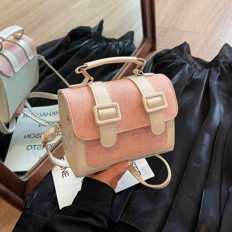 Сумочка летняя новая квадратная сумка оригинальная женская сумка модная нишевая сумка для отдыха через плечо сумка на плечо