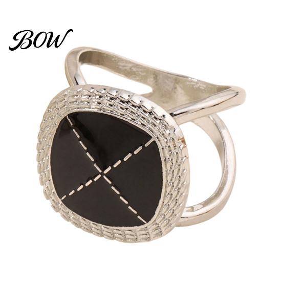 Metal Scarf Buckle With Enamel Geometric Button, Rounded Square Fastener, with Braided Edge Design, Firm Locking Clasp Minimalist Smooth Clip,