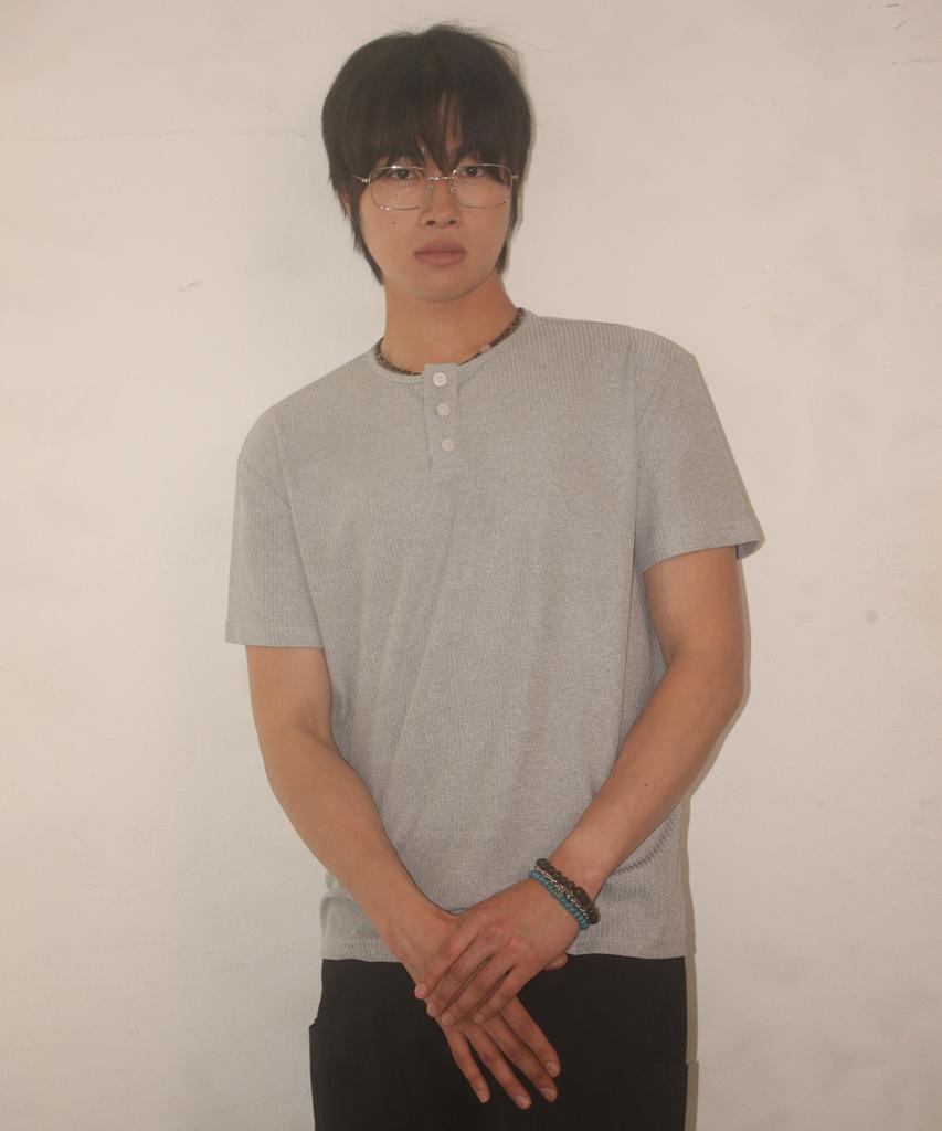 PLACESTUDIOMAN Basic Cotton Waffle Snap Point Henley Neck Semi-Oversized Short Sleeve T-Shirt _3 Colors