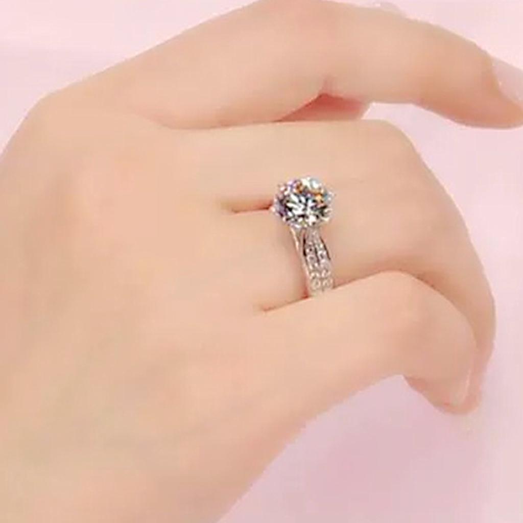 Классическое кольцо с шестью когтями через границу