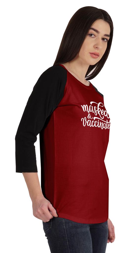 Inkmeso Маскированный и вакцинированный Забавная футболка с вырезом лодочкой в поддержку вакцинации для женщин