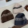 Уличная жаккардовая вязаная шапка в стиле Fair Isle, теплая осенне-зимняя шапка с защитой ушей, шерстяная шапка в ретро-стиле, универсальная шапка от холода