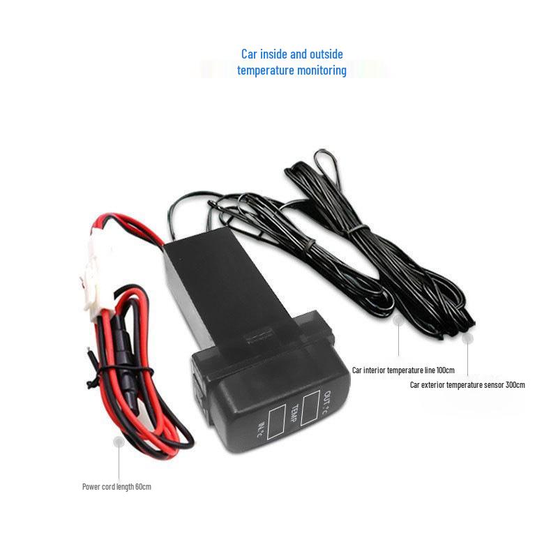 Автомобильное зарядное устройство Mitsubishi с USB, индикатором напряжения и температуры