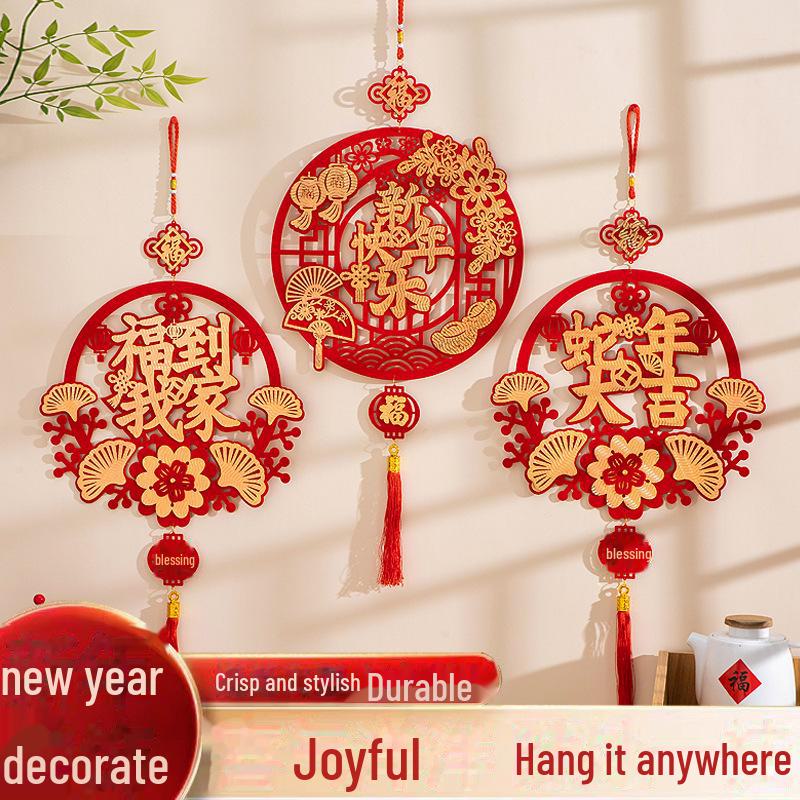 Подвески на Новый год Змеи 2025 — праздничные украшения для гостиной и талисманы удачи для праздника весны.