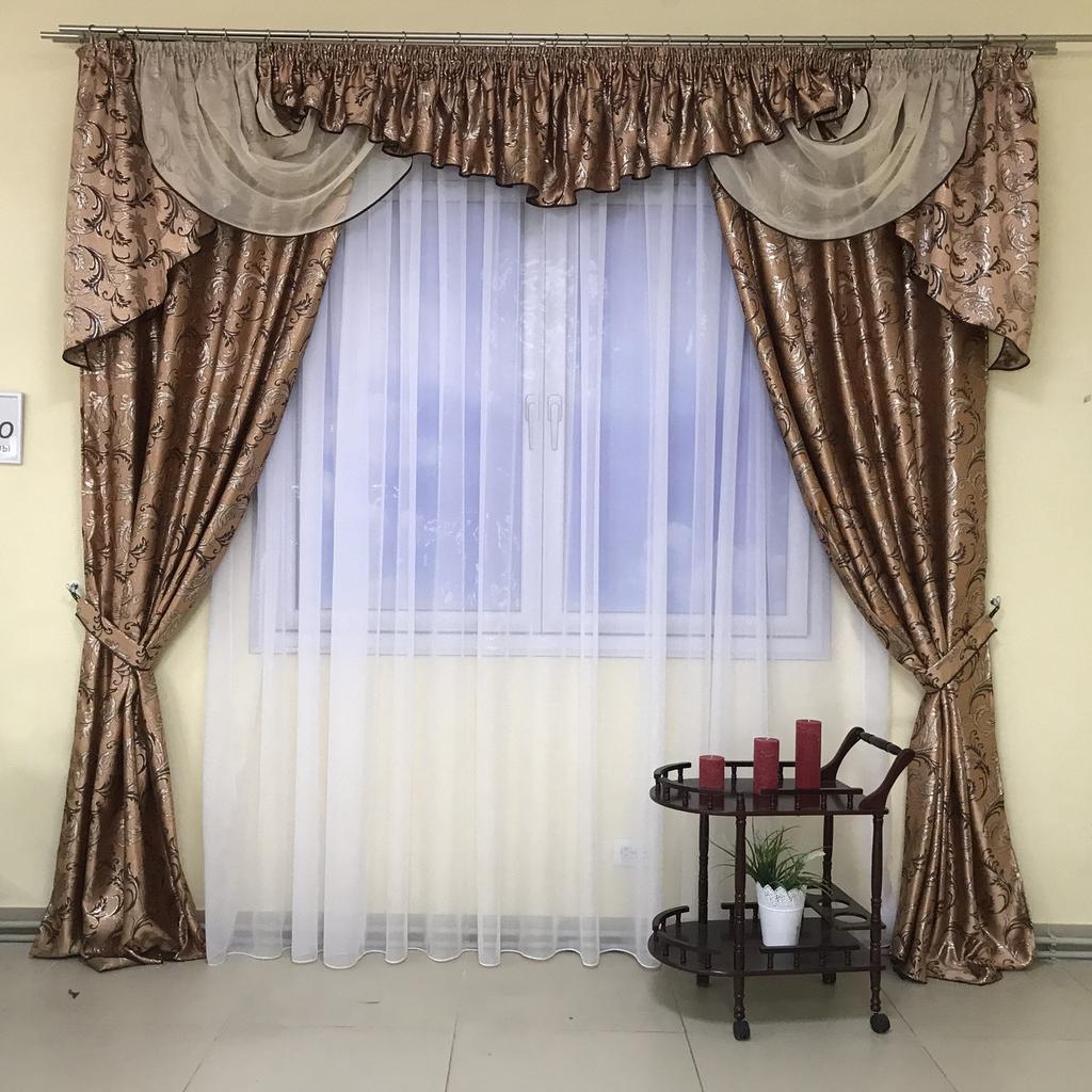 Комплект оконных штор с ламбрекеном (150х270 см), жаккард