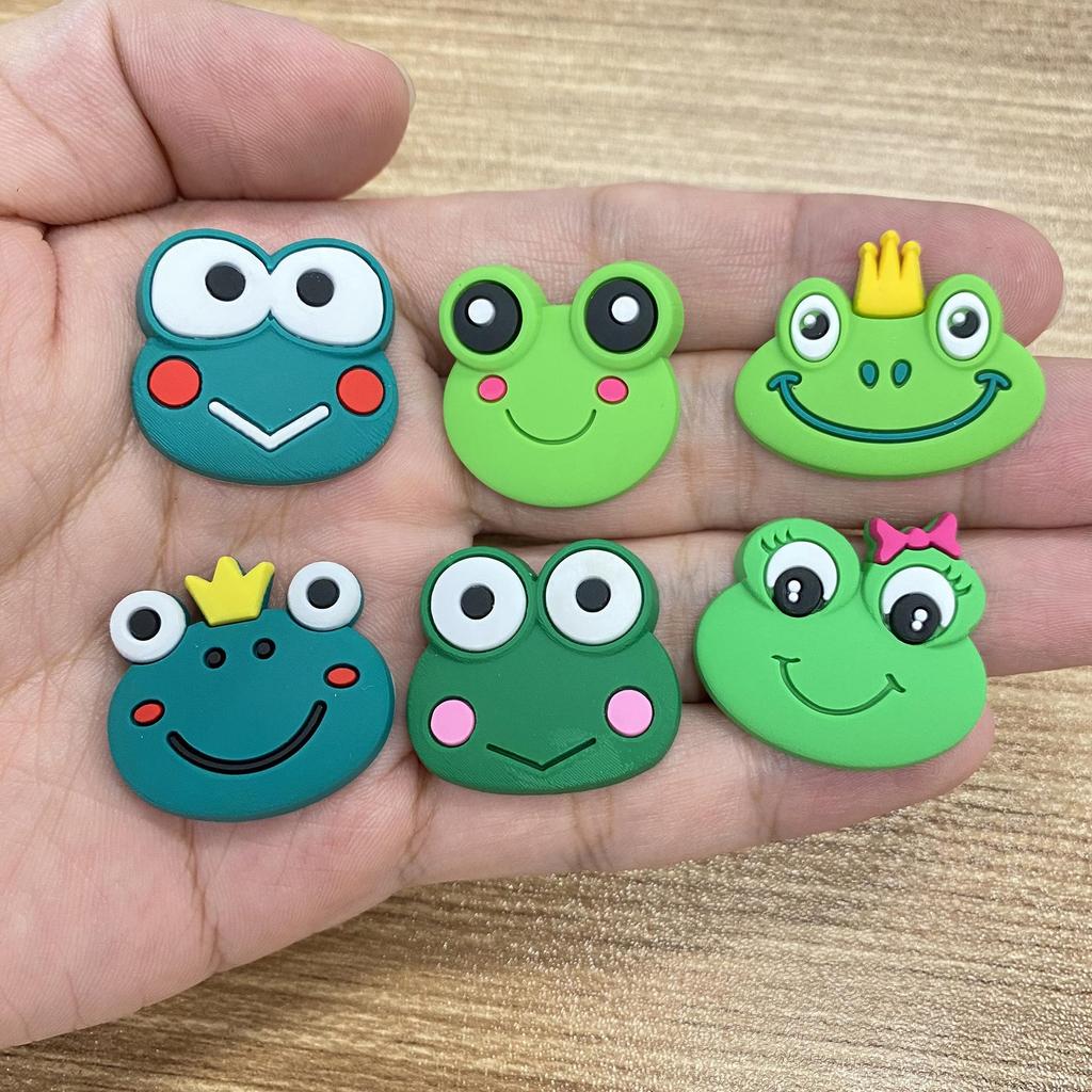 Набор шармов для Crocs с мультяшными лягушками: 10 шт. Мягкие ПВХ Аксессуары для обуви