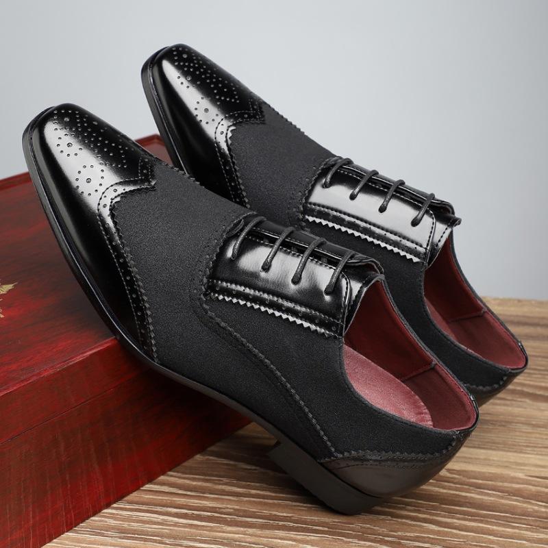 Британская Мода Остроносые Белые с Черной Пэчворк Броги Оксфорды для Мужчин Формальные Свадебные Платья Homecoming Zapatos Hombre