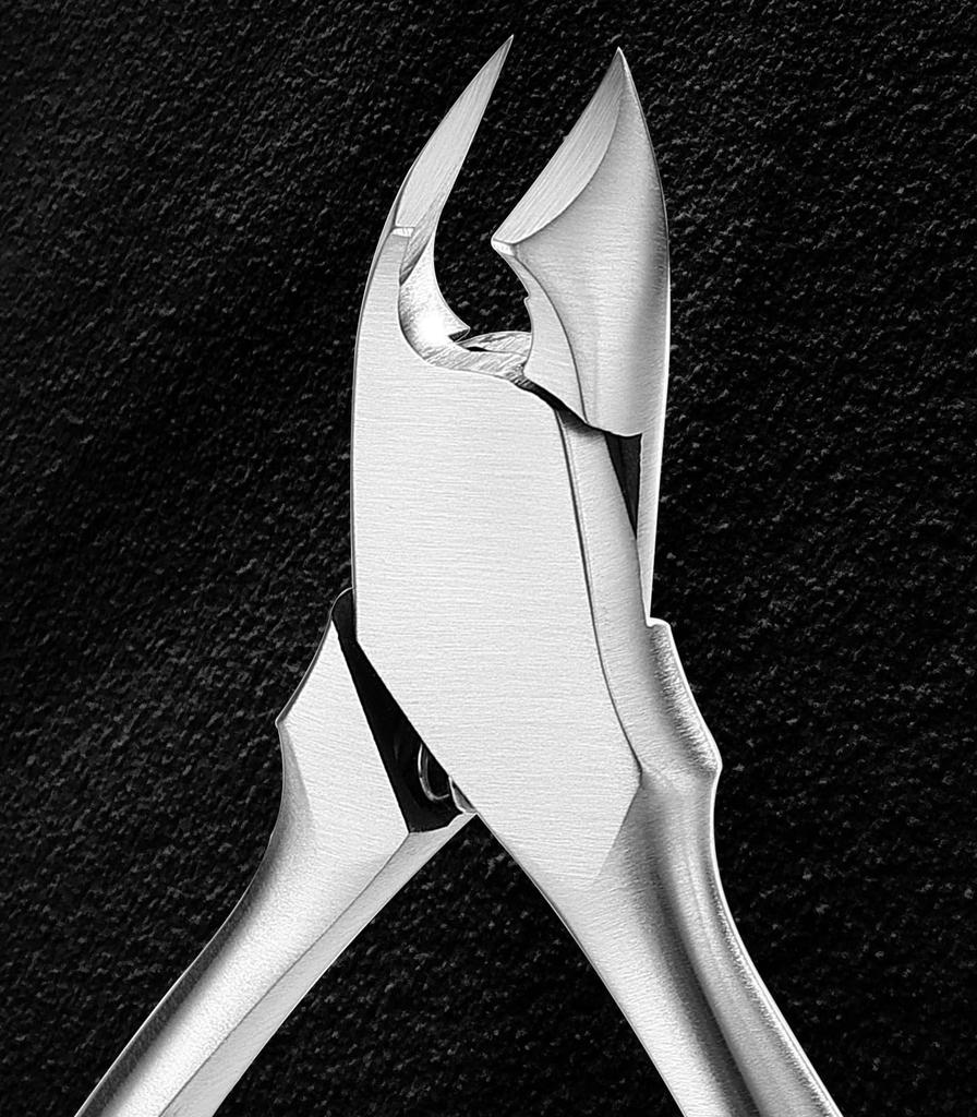 nail clippers for ingrown Made of stainless steel for sharp Suitable for ingrown thick ingrown and hard Easy to use even for Perfect as a gift