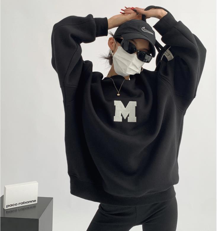 Женские свободные пуловеры с капюшоном, студенческая мода, вышитая буква, толстовка, женский свитер с круглым вырезом, бархат, осень, новый корейский стиль