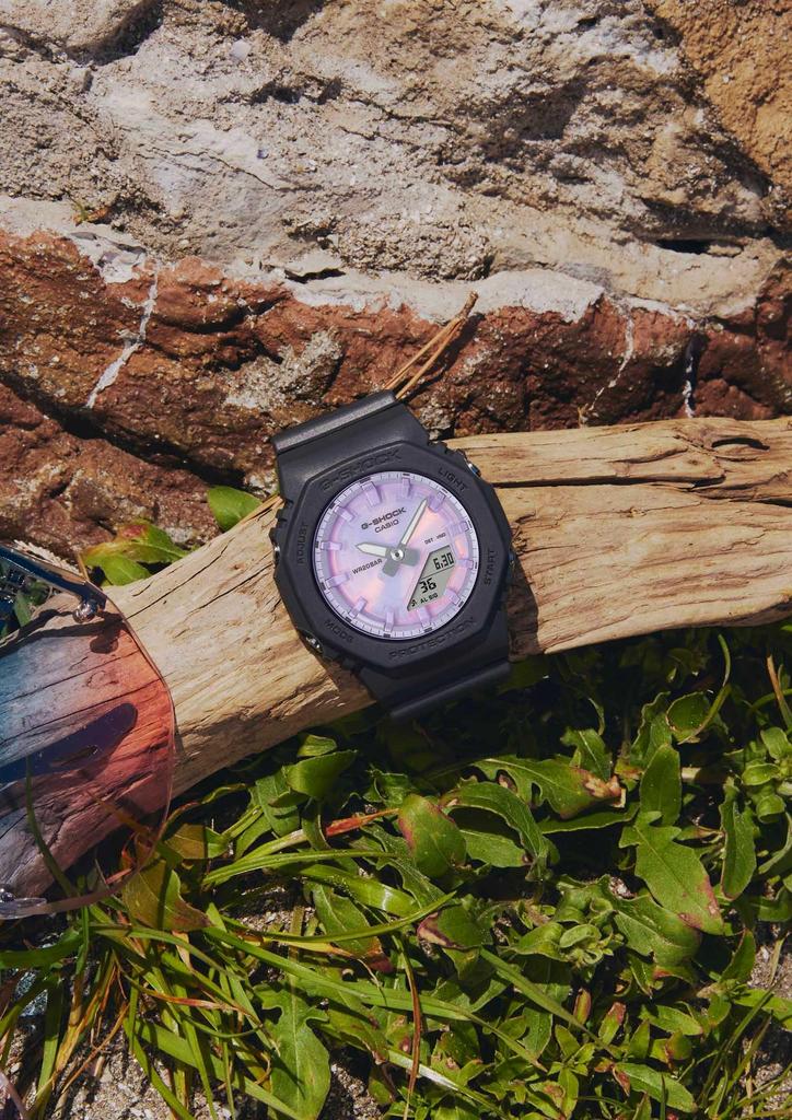 Часы Casio G-Shock (Официальный японский продукт) Модель среднего размера, Изготовлена из экологически чистых материалов, GMA-P2100PC-1AJF, Женские, Черный