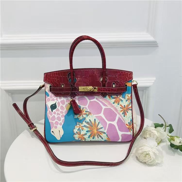 Новая модель 2025 года, окрашенная сумка, женская сумка из натуральной кожи первого слоя, портативная сумка через плечо, персонализированный узор с животными