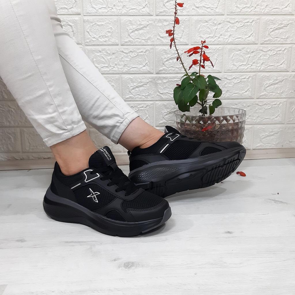 Kinetix Черно-черные легкие повседневные спортивные туфли Cıntıa Fuspet