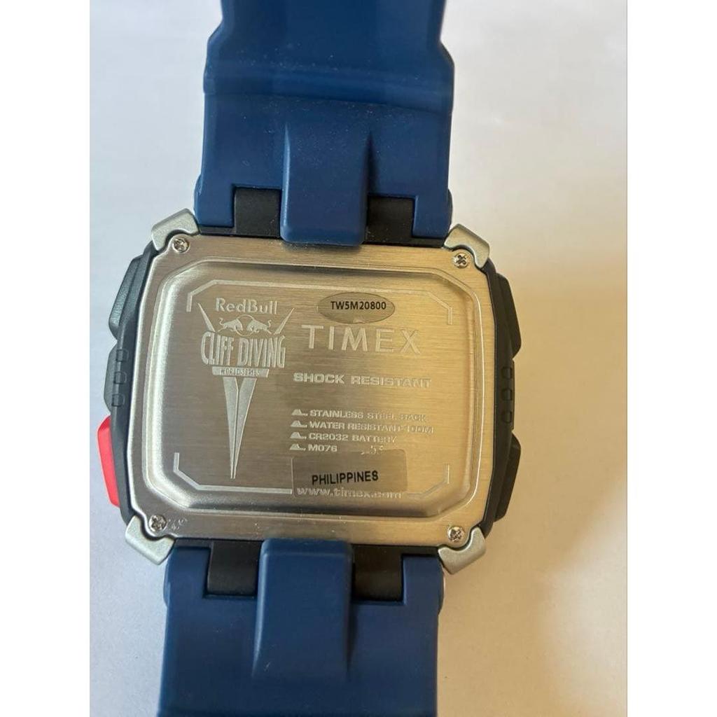 Б/у TIMEX Command Red Bull Cliff Diving 54мм TW5M20800