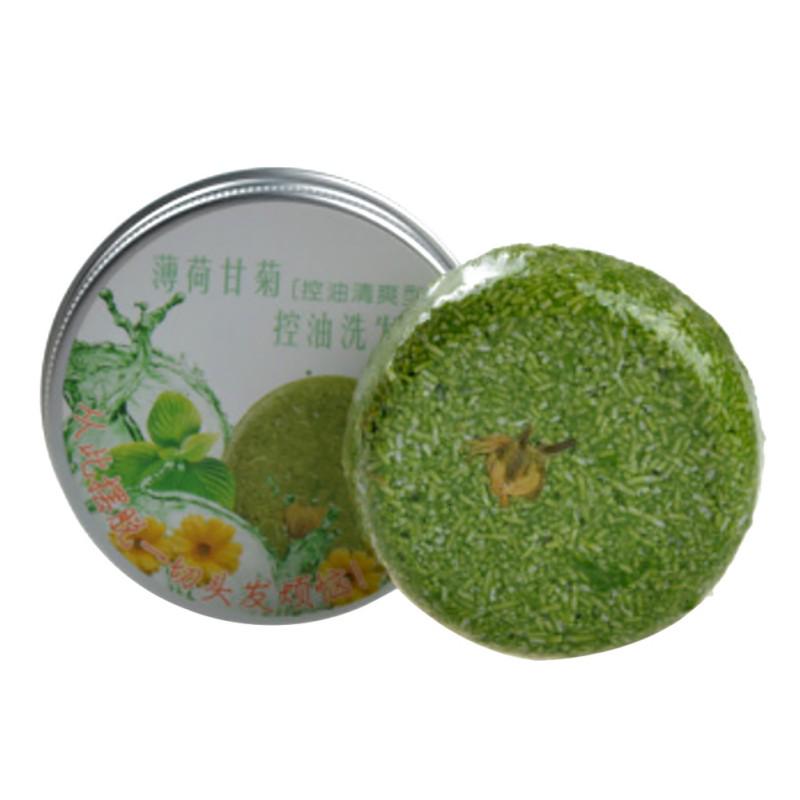 Сухой шампунь для волос с экстрактами лекарственных трав