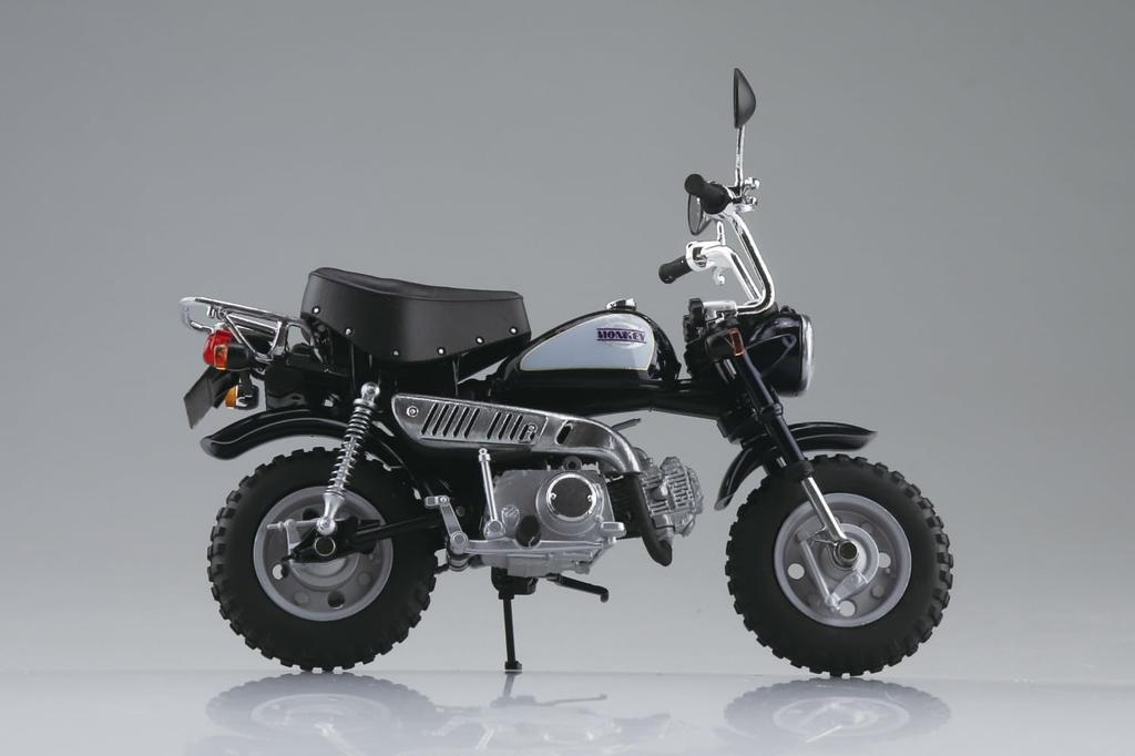 Skynet Завершенный мотоцикл Honda Monkey Candy Imperial Blue 1/12