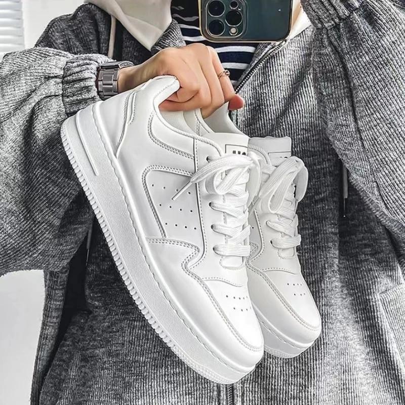 Fashion Men's Shoes Fashion White Casual Sports Shoes 2024 Summer Outdoor Comfortable Running Shoes for Men Flat Vulcanize Shoe Sneakers