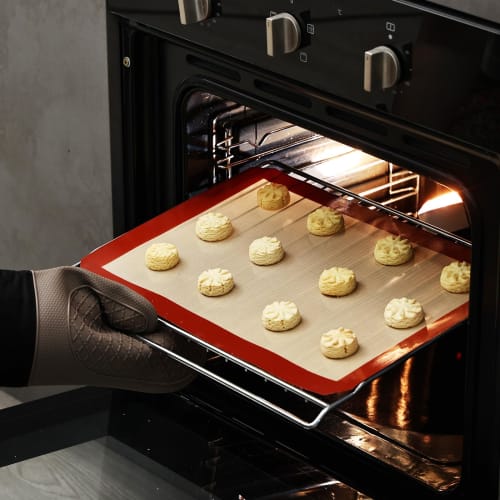 Silicone Cooking Mats, Parchment Sheets, Baking Mats, Protective Mats for Baking, Heat-Resistant, Non-Slip, Set of 3 (Beige, 2 Mats)