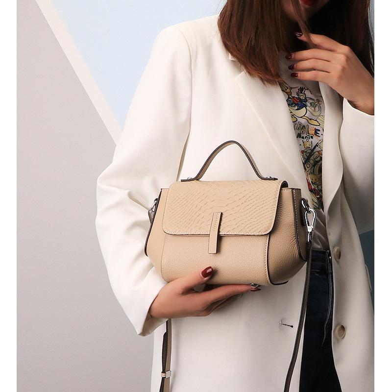 Popular handbag bag women's bag genuine leather new autumn and winter high-end mother shoulder messenger bag