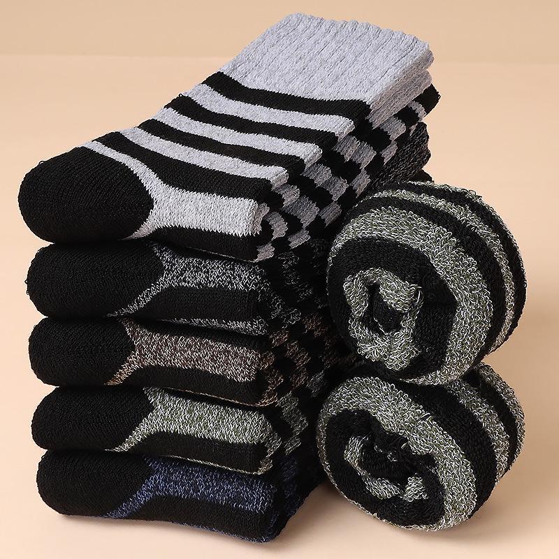 "Men's Retro Thick Thread Ethnic Style Mid-Tube Socks for Autumn & Winter (5-10 Pairs)"