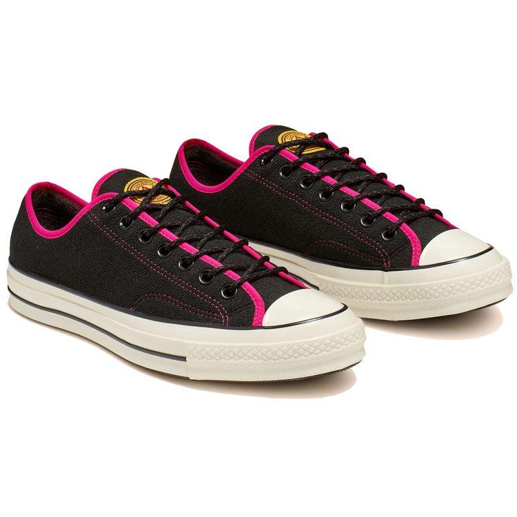 Converse Исследователь Ист-Виллидж Чак 1970-х 'Черно-розовый' 166213C