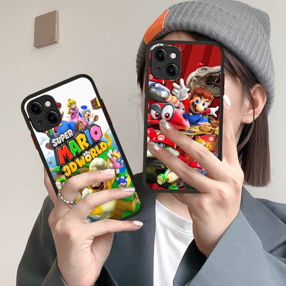 Hot Games Super Marioes Phone Case for iPhone 14 11 12 13 Mini Pro Max 8 7 Plus X XR XS MAX Translucent Matte Cover