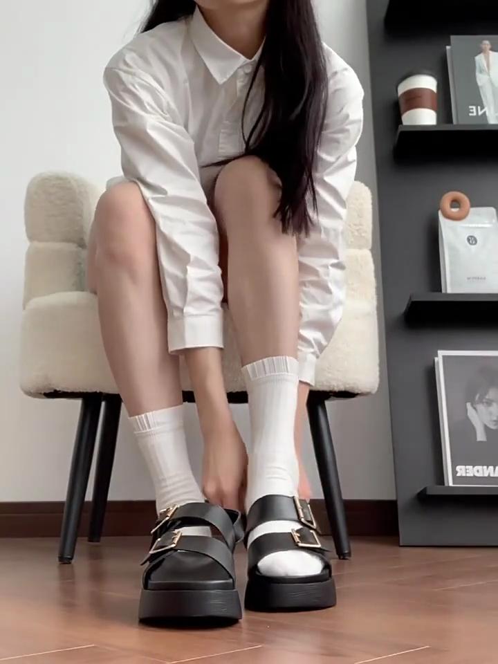 Женские сандалии из натуральной кожи, летние пляжные сандалии для девочек, модная римская женская обувь с толстой подошвой и открытым носком