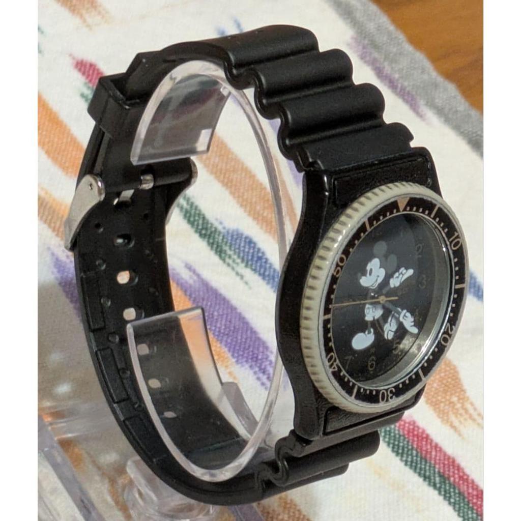 Б/у часы SEIKO ALBA SPORTS Монохромный Микки Маус