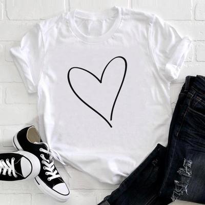 (Азиатский размер)Футболка Love Heart Trend, милая, милая, модная футболка, женская одежда с принтом, повседневная женская футболка с коротким рукавом и графикой