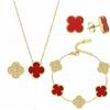 3PCS New Diamond Studded Clover Necklace Bracelet Earring Set