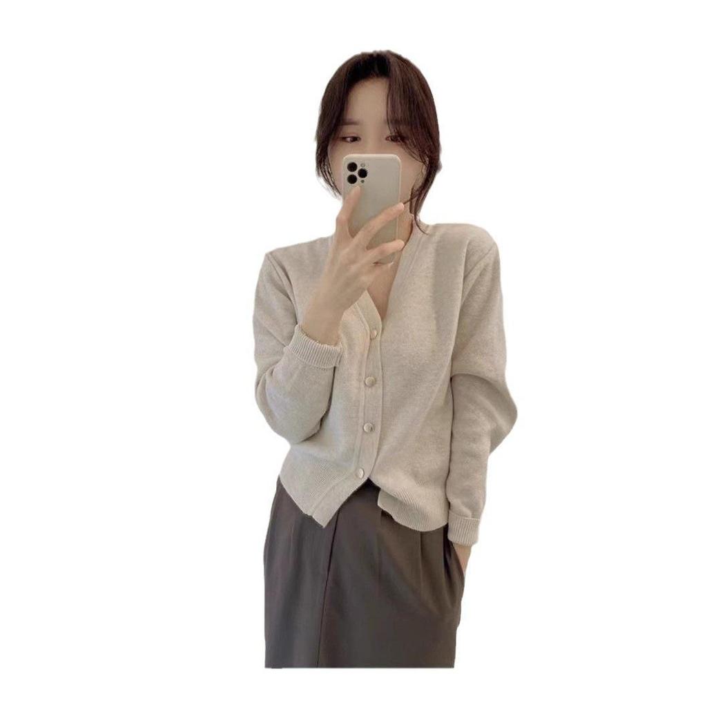 Women's 2024 V-Neck Cardigan Sweater - New Spring & Autumn Lightweight Knit Design