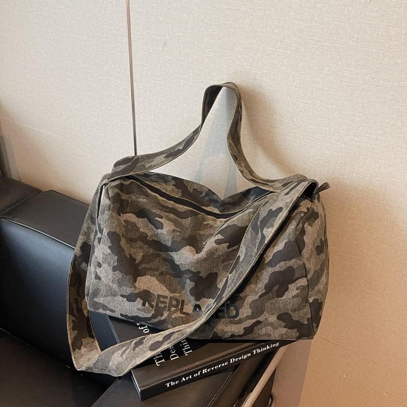 Повседневная сумка-кроссбоди на одно плечо большой вместимости для прогулок, новая спортивная фитнес-сумка осень-зима 2025, мужская и женская дорожная сумка