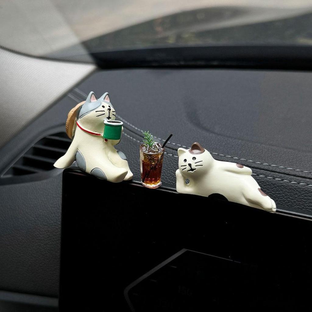 Kitten Ice American Car Console Display & Desktop Decor