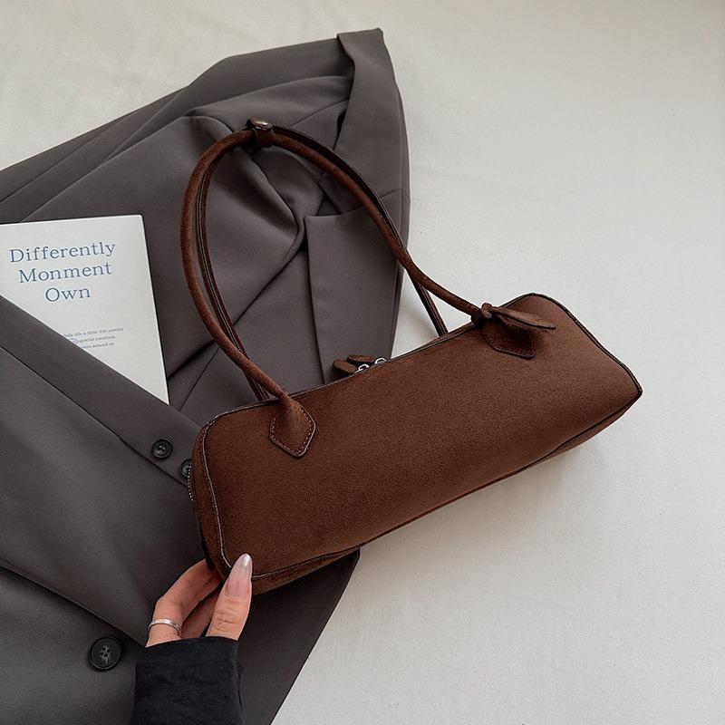 Ретро замшевая сумка-багет женская осенняя новая нишевая повседневная на плечо подмышку