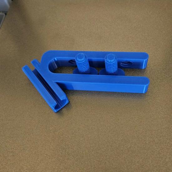 Aquarium Hose Holder with Clamp Fish Tank Water Tube Clamp Adjustable Clamp Hose Holder Prevents Slipping for Water Barrels