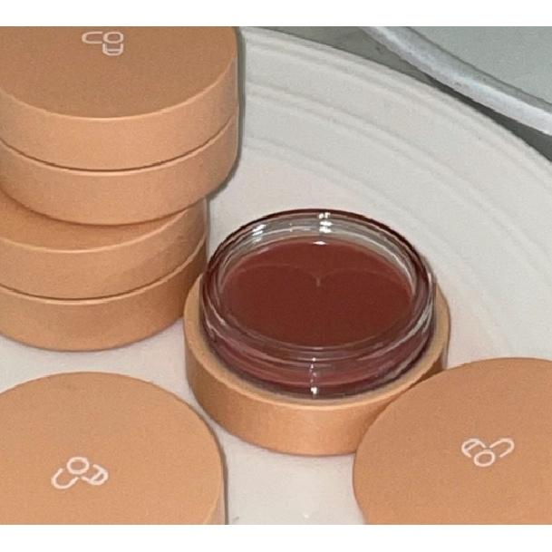 AOU Glowy Tint Balm 3,5 г 13 цветов, Бальзам для губ, который подчеркивает естественный цвет лица, Прозрачный блеск, который делает ваши губы объемными