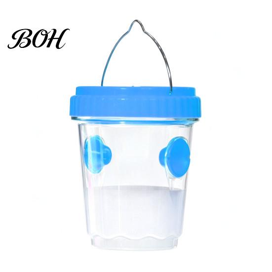 Solar Insect Trap Outdoor Wasp Trap, Hanging Waterproof Hornet Bucket, Reusable Yellow Jacket Chemical-free with LED Light, Catcher for Garden