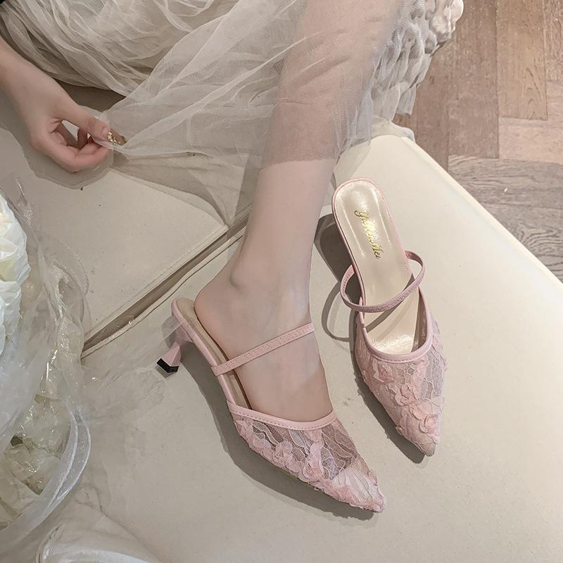 Сяосянфэн острый носок тонкий каблук сумка голова сандалии женская верхняя одежда весна 2025 новый неглубокий вырез один шаг вечерние тапочки