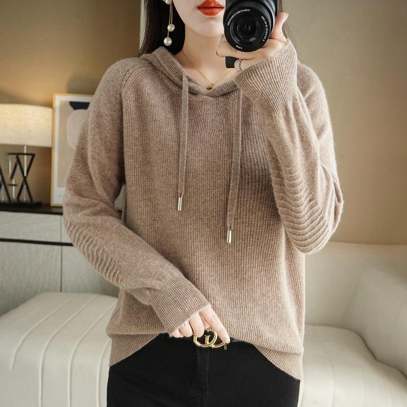 New Autumn and Winter Korean Style Women's Hooded Long-sleeved Sweater Women's Pullover Bottoming Solid Color Sweater