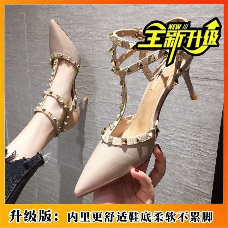 2024 Интернет-знаменитость, новая мягкая подошва, не уставшие ноги, корейские женские сандалии, односложная пряжка, легкие, дышащие, высокие каблуки