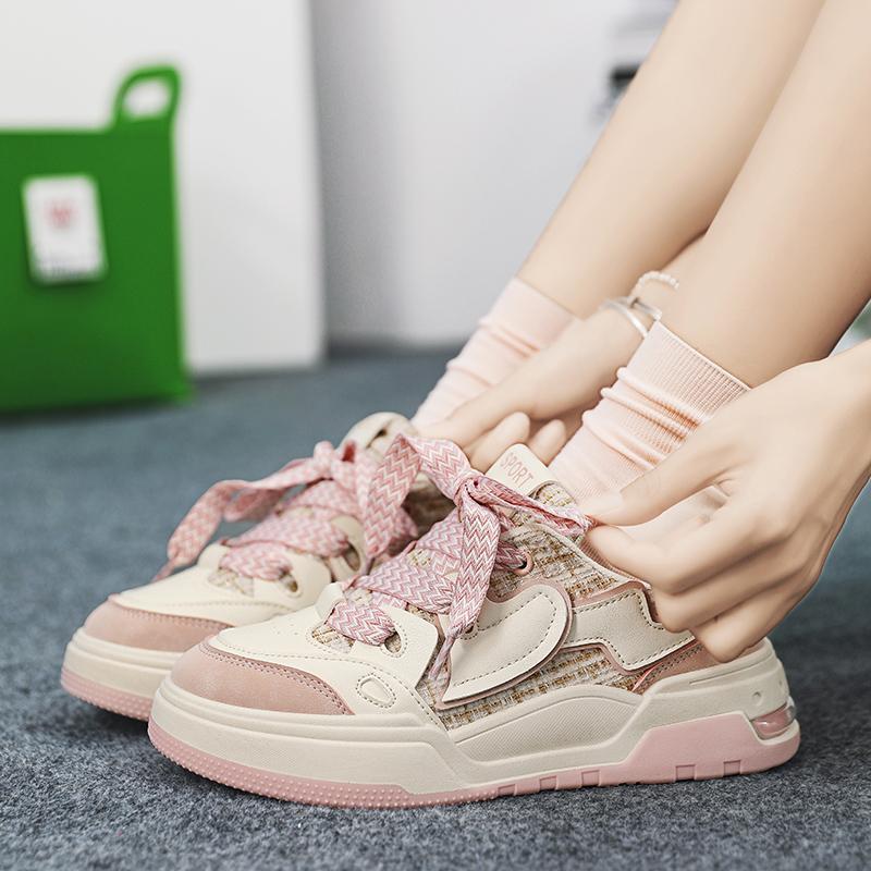 Womens Casual Cute Platform Shoes Fashion Breathable Love Heart Shoes Vulcanized Comfortable Mesh Shoes Zapatillas De Mujer