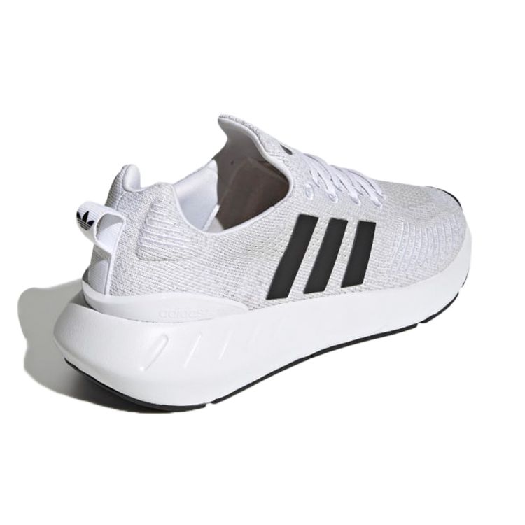 Adidas Кроссовки унисекс Swift Run 22 White Grey Cloud-White Core-Black Grey-One GY3047