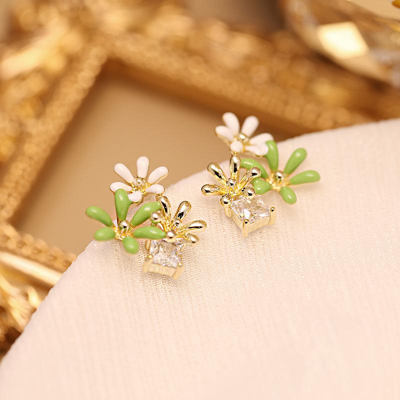 Copper Needle Vintage Green Crystal Butterfly Drop Earrings for Women Jewelry New Trending Luxury Zircon Women's Earrings